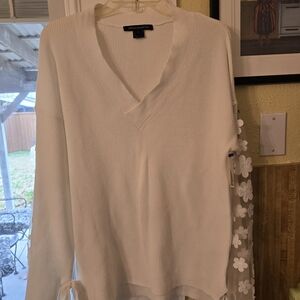 Elegant White Sweater with Floral Sleeve Detail